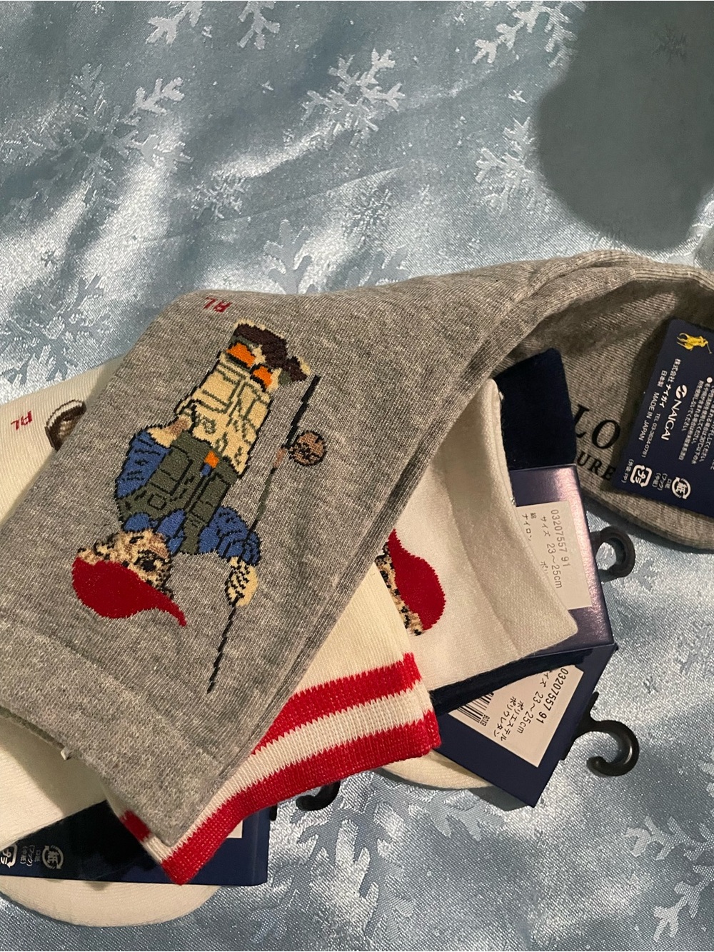 Polo by Ralph Lauren Polo Bear Crew Socks in White, Gray, Navy, Cream - Picture 6 of 7